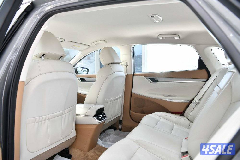 هيونداي ازيرا4