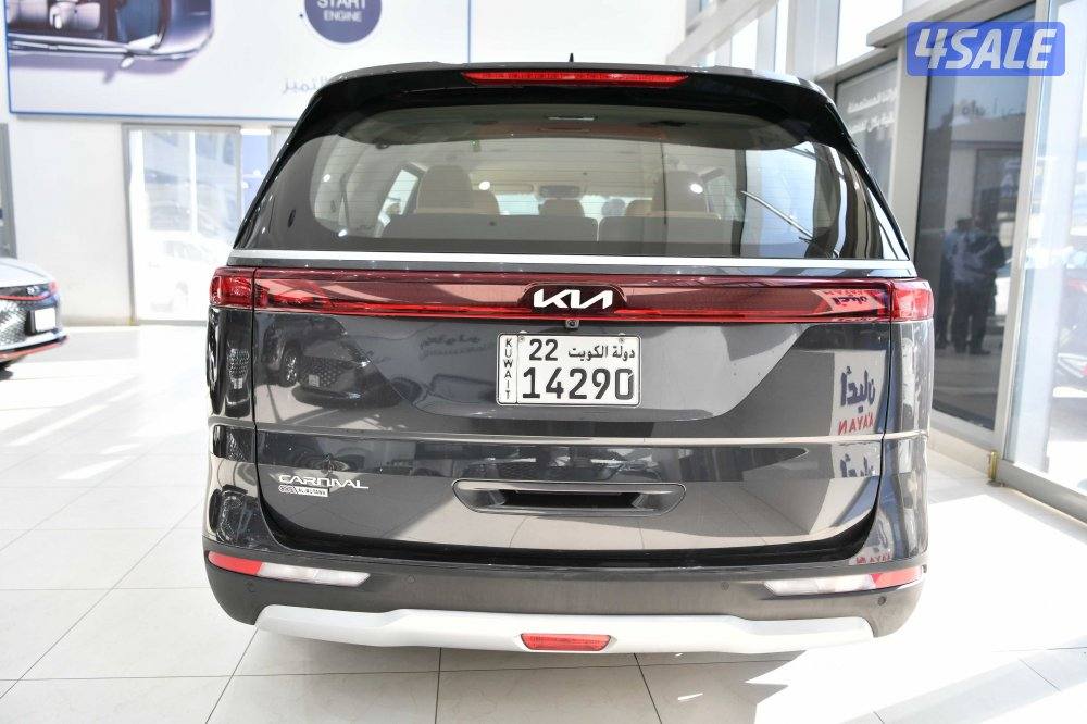 كيا كارنفال3