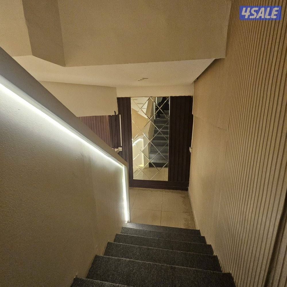 شقه دوبلكس للايجار 3غرف و3 حمامات و2 صاله ومطبخ وغرفه1