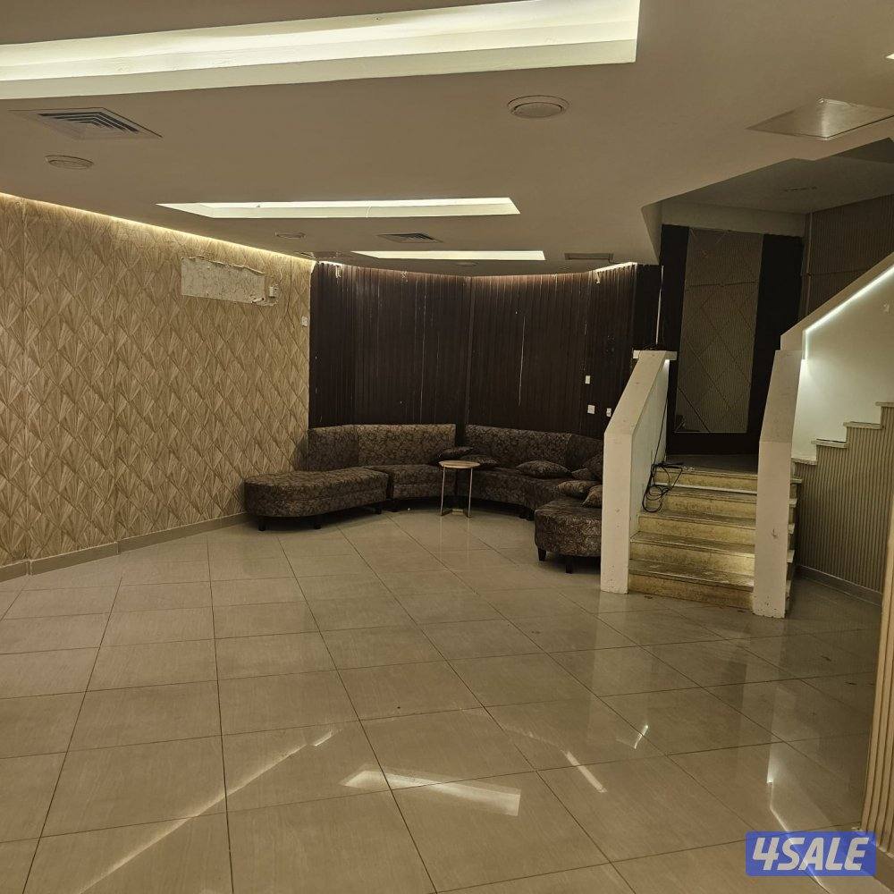 شقه دوبلكس للايجار 3غرف و3 حمامات و2 صاله ومطبخ وغرفه2