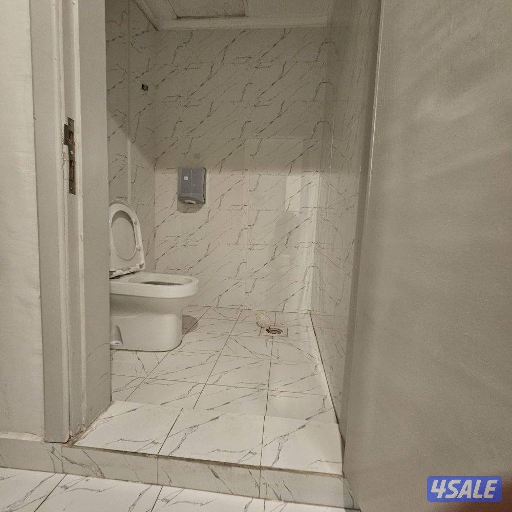 شقه دوبلكس للايجار 3غرف و3 حمامات و2 صاله ومطبخ وغرفه5