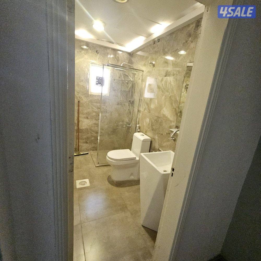 شقه دوبلكس للايجار 3غرف و3 حمامات و2 صاله ومطبخ وغرفه7