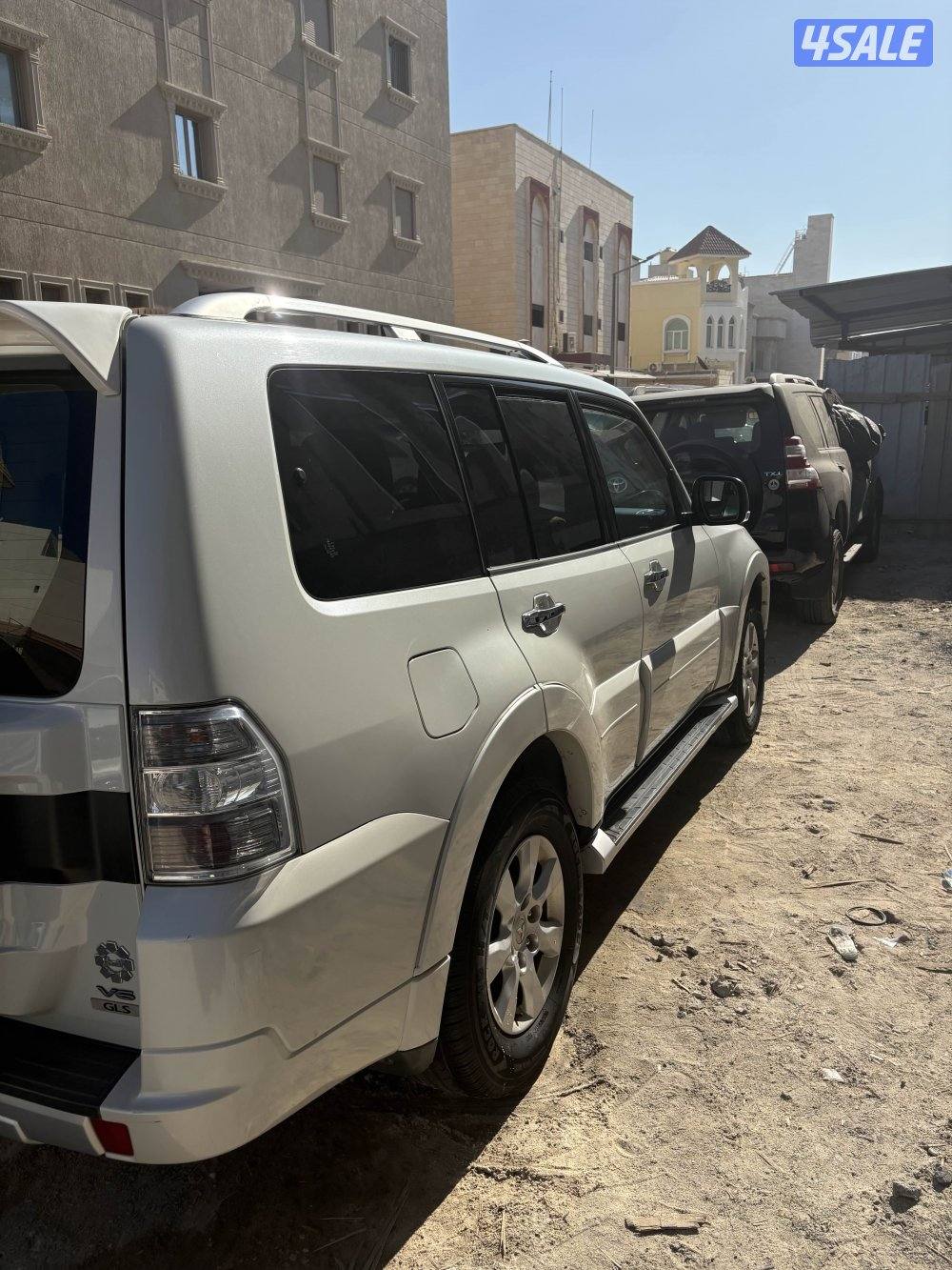 للبيع باجيرو 2016 شرط صبغ وكاله2