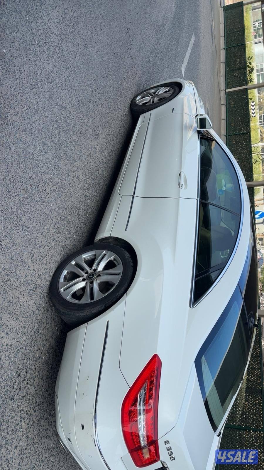 Mercedes E350 Model 20121