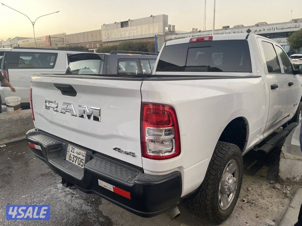 للبيع دوج رام بحالة ممتازة2