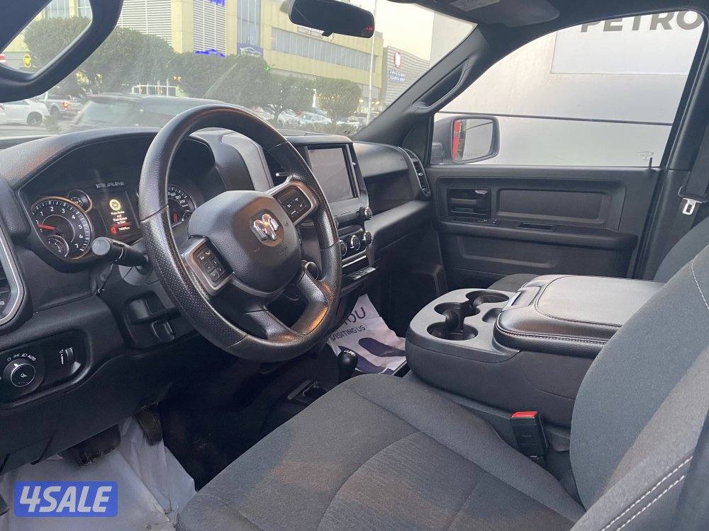 للبيع دوج رام بحالة ممتازة4