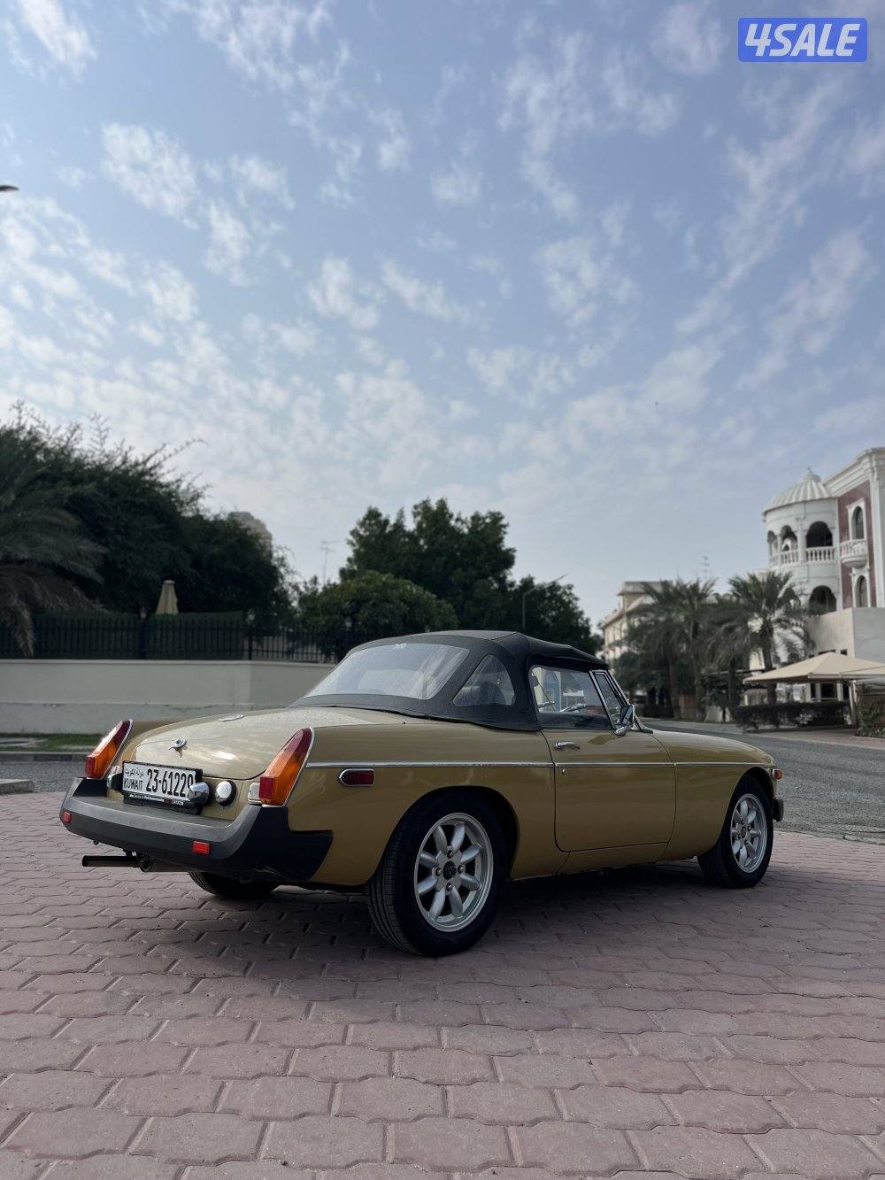 للبيع MG موديل 19756