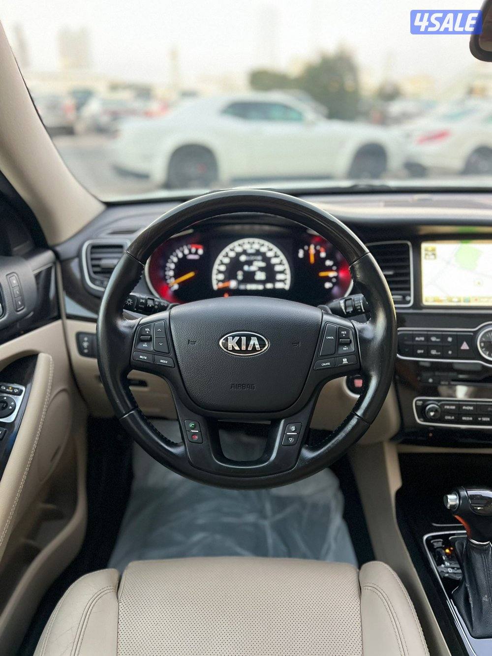 كيا كدنزا موديل ٢٠١٤ صبغ الوكالة بالكامل عداد ٨٠الف كيلو بحالة الوكال11