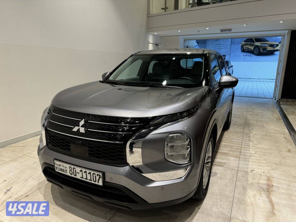 Mitsubishi Outlander4