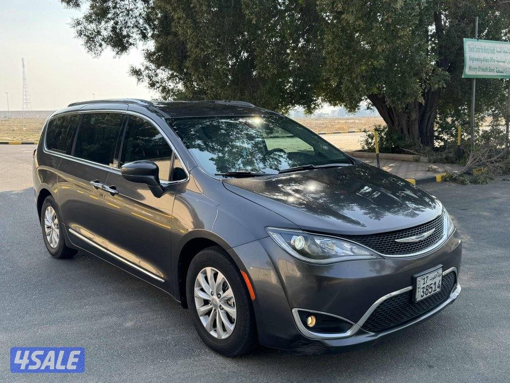 كرايزلر بايسيفكا 2019 العائلية2