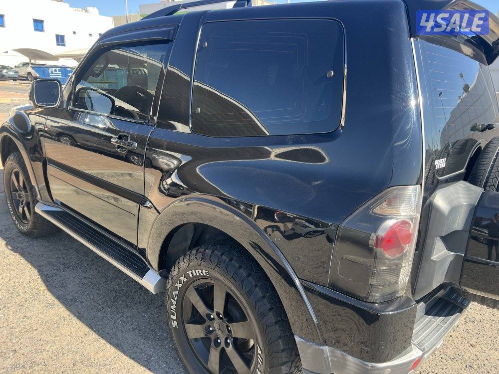 للبيع جيب باجيرو باب واحد - ٢٠٠٨ شرط الفحص - سيرفيس وكالة1