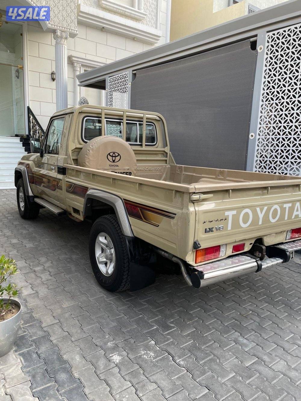 وانيت شاص- لاندكروزر - موديل - 20202