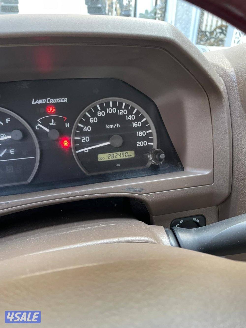 وانيت شاص- لاندكروزر - موديل - 20205