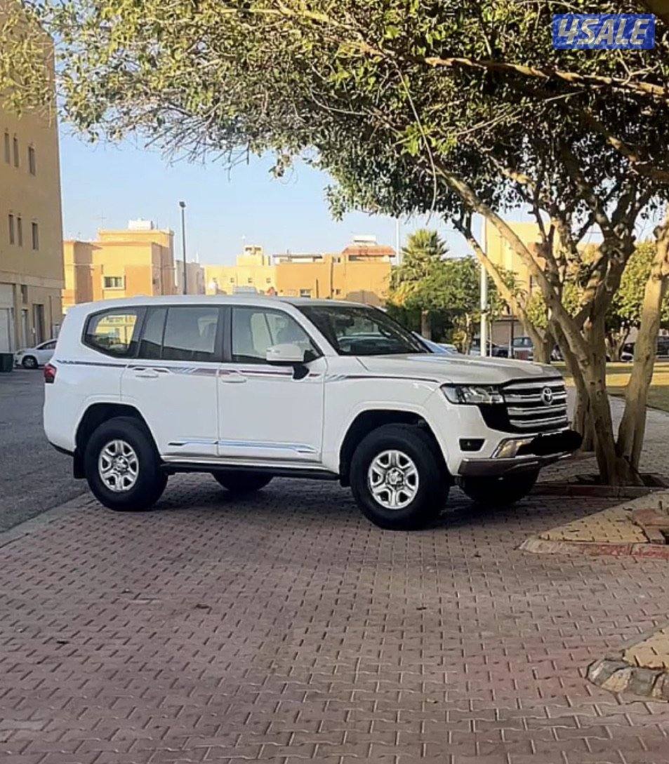لاند كروزر ٢٠٢٥1