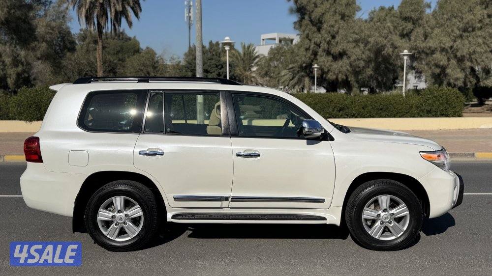 لاندكروزر 2015 ماشي 188 الف 8 سلندر1