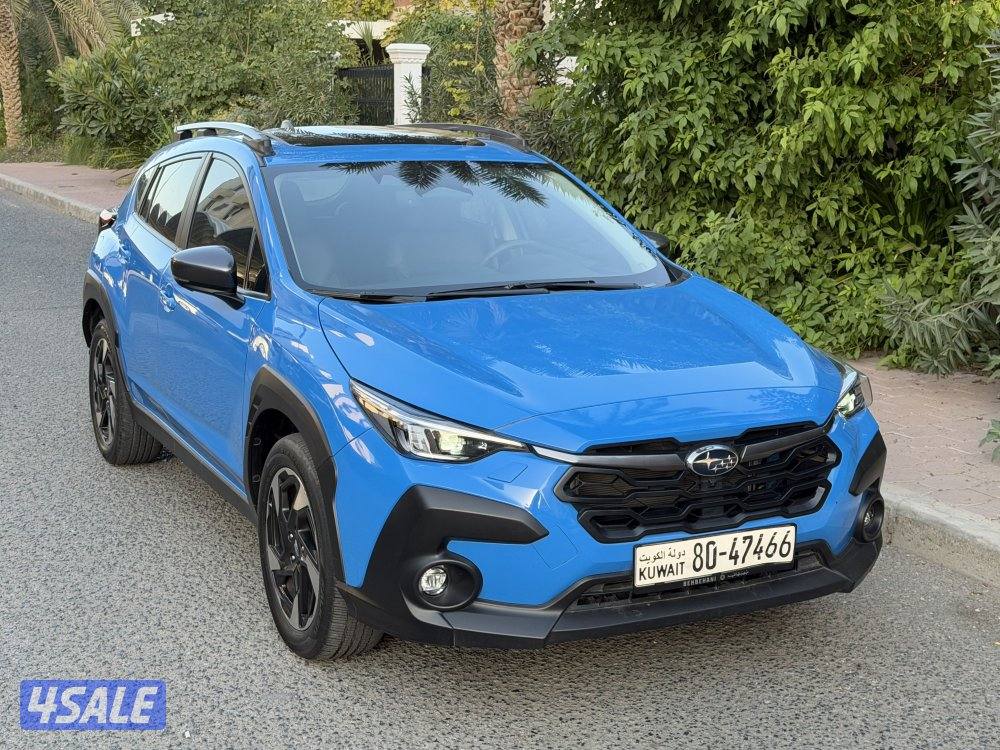 Subaro Crosstrek 19.000km model 2023 full option original paint1