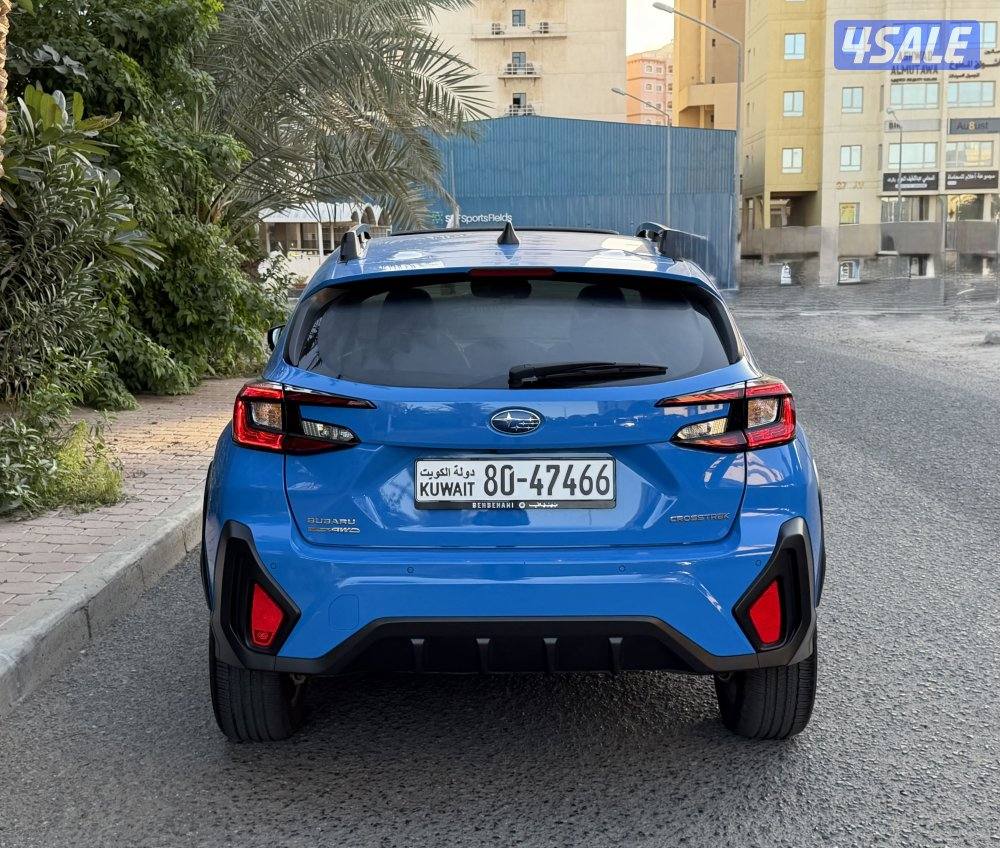 Subaro Crosstrek 19.000km model 2023 full option original paint10
