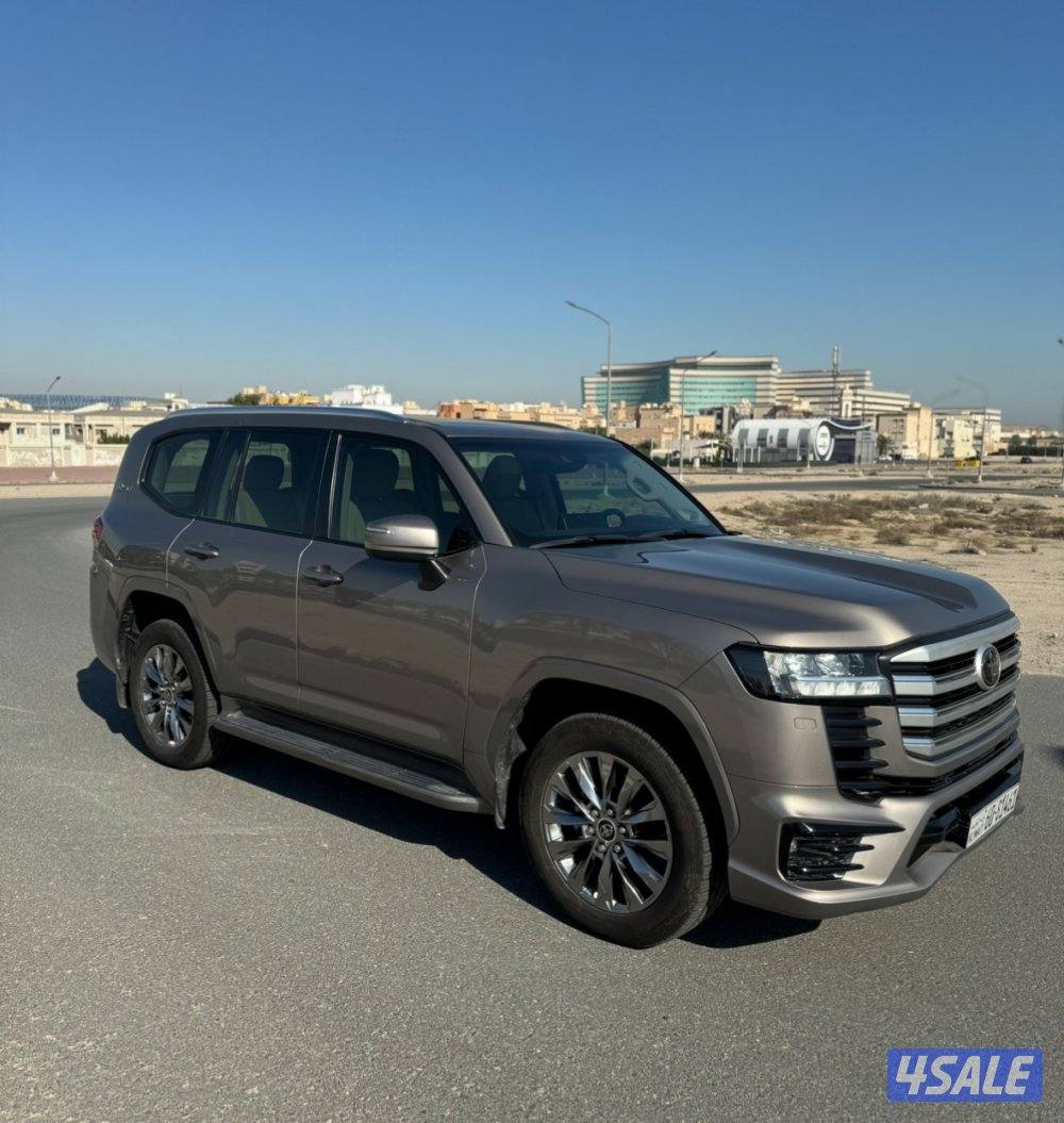 LAND CRUISER 2022 GXR AERO-S TWIN TURBO3
