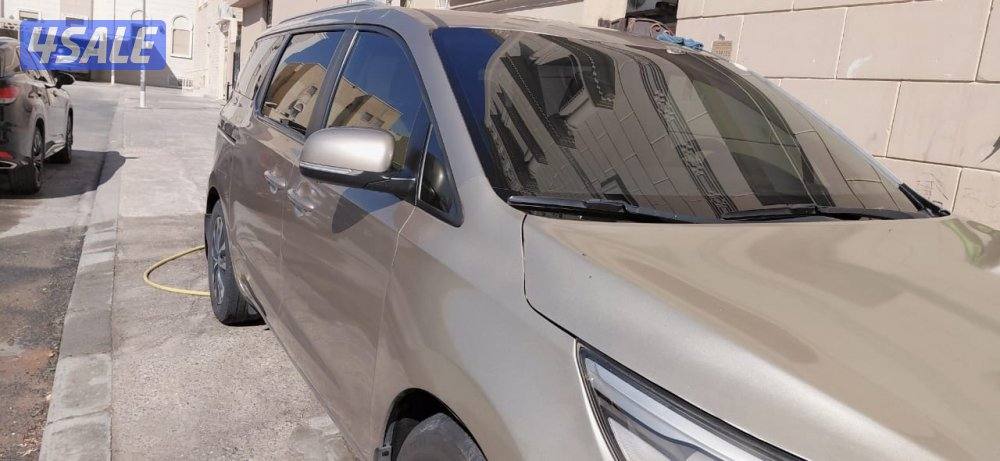 للبيع كيا كرنفال شرط الفحص قير مكينه شاصي 20162