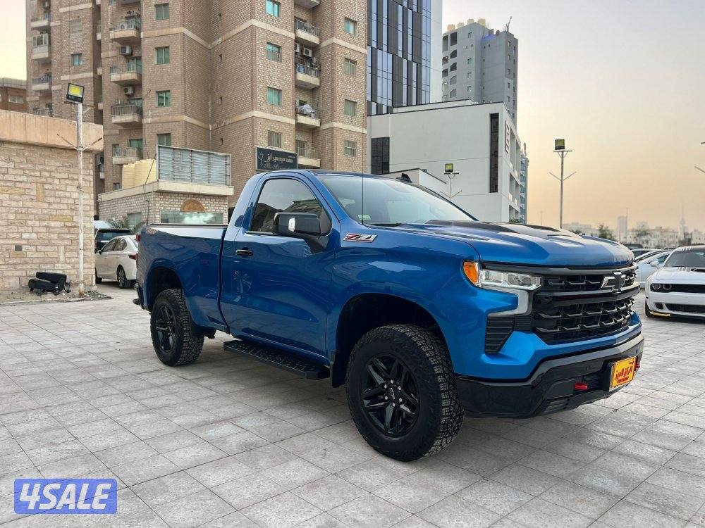 Chevrolet silvarado Trail Boss. 2024  km 23000 full option3