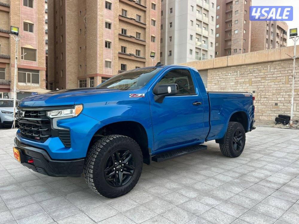 Chevrolet silvarado Trail Boss. 2024  km 23000 full option6