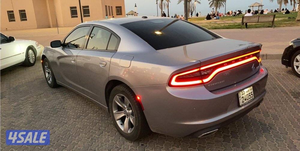 للبيع دوج شارجر1