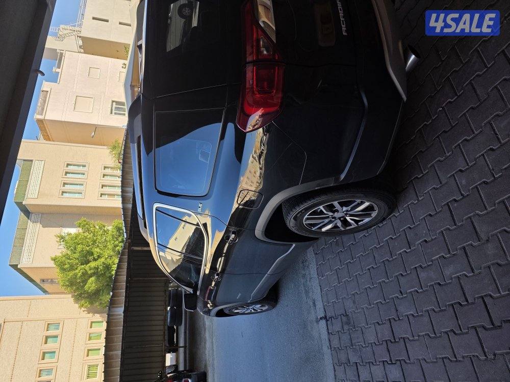 للبيع جمساكاديا  شرط الفحص ماشي ١٣٠ الف موديل ٢٠١٧ نضبف0