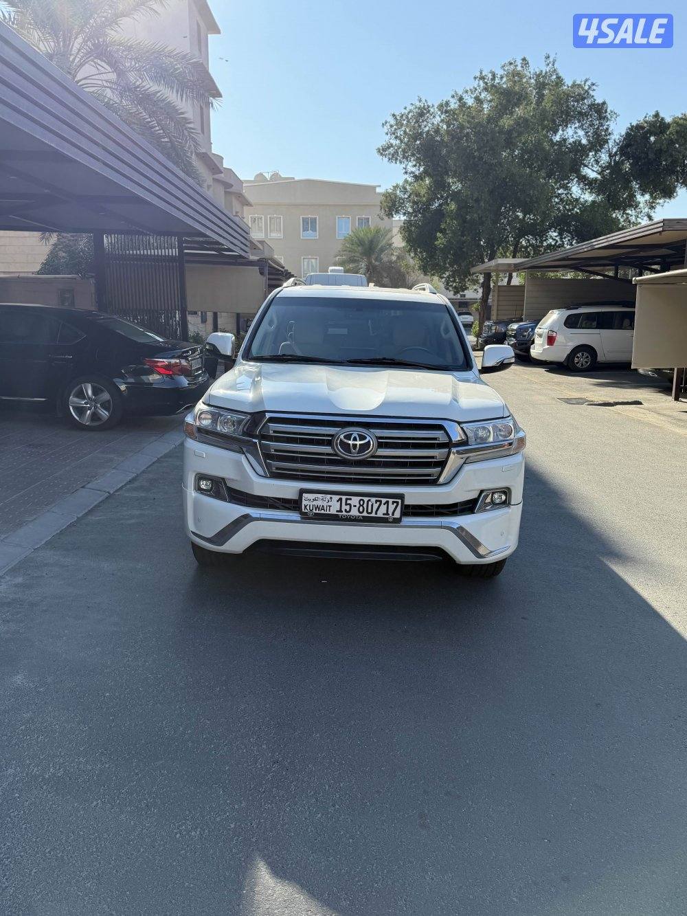 لاند كروزر0