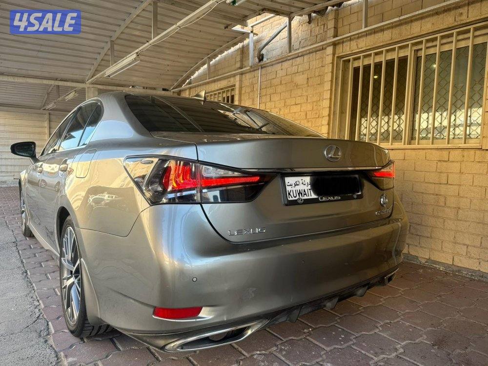 للبيع لكزس GS 3503