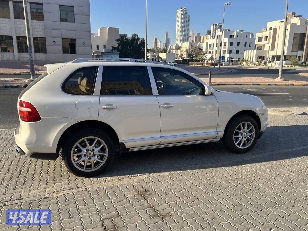 كايينs-٨ سلندر-٢٠٠٩-عداد١٧٨الف-حالة ممتازة واستخدام يومي4