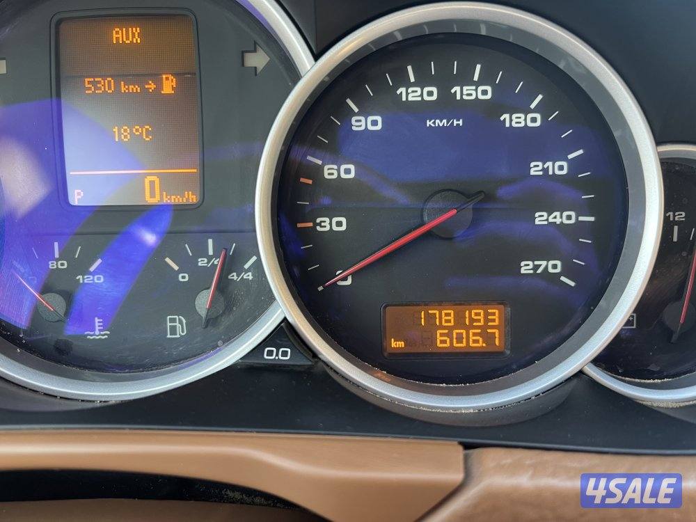 كايينs-٨ سلندر-٢٠٠٩-عداد١٧٨الف-حالة ممتازة واستخدام يومي12