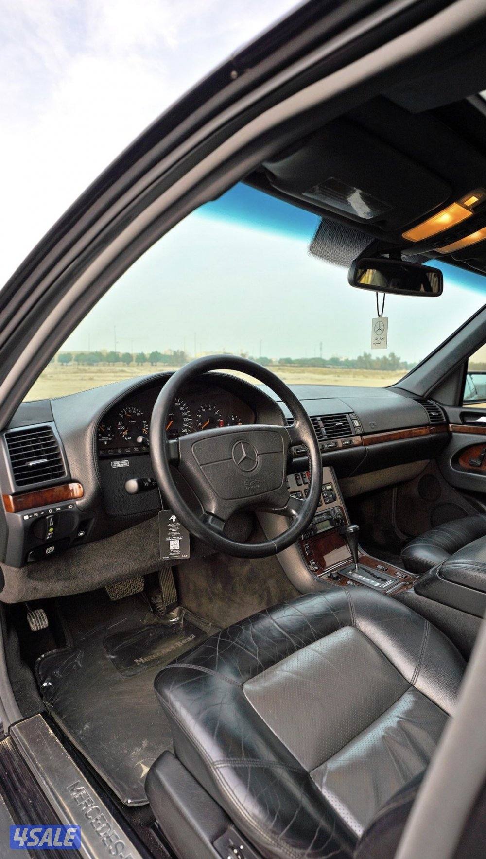 للبيع شبح مخزن 500 لارج بحاله نادره وارد كندا ماشى 168موديل 1995 وكاله7