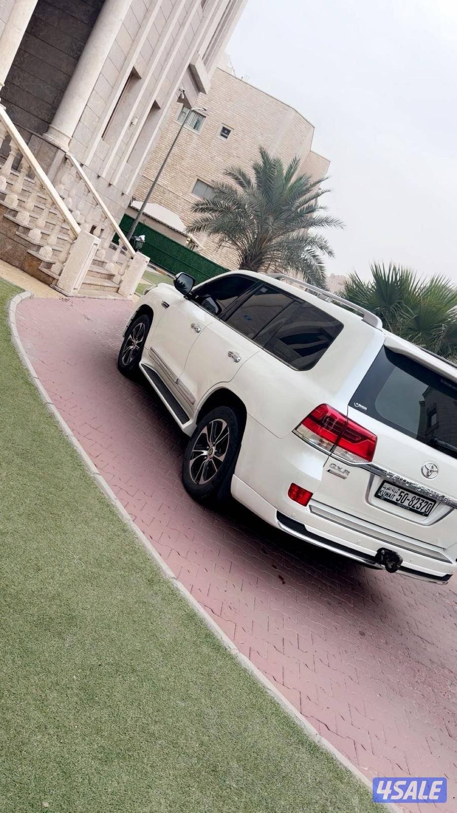 للبيع لاندكروزر تورنق الساير صبغ الوكاله شرط الفحص1