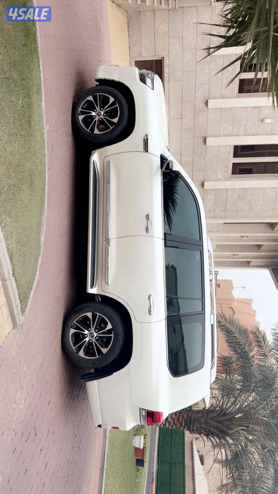 للبيع لاندكروزر تورنق الساير صبغ الوكاله شرط الفحص3