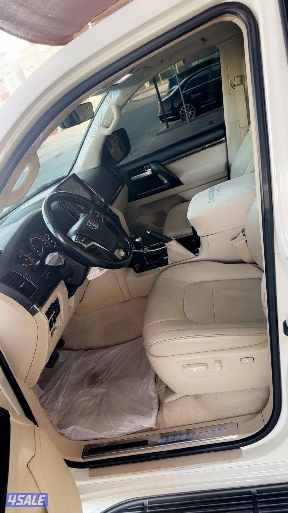 للبيع لاندكروزر تورنق الساير صبغ الوكاله شرط الفحص8