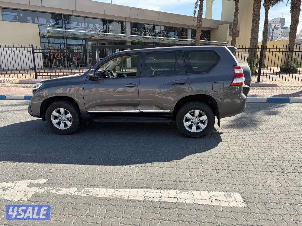لللبيع تويوتا برادو TXLصبغ الوكاله موديل ٢٠١٤3