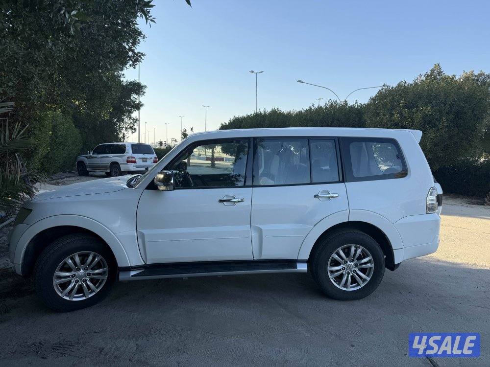 باجيرو 2016 ماشي ٢٠٨ الف شرط الفحص قير مكينه شاصي قابل للمساومه1