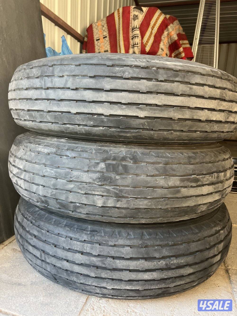 للبيع ثلاثه بوالين ابو جمل نضاف استخدام شهر ونص فقط تاريخ السنه0