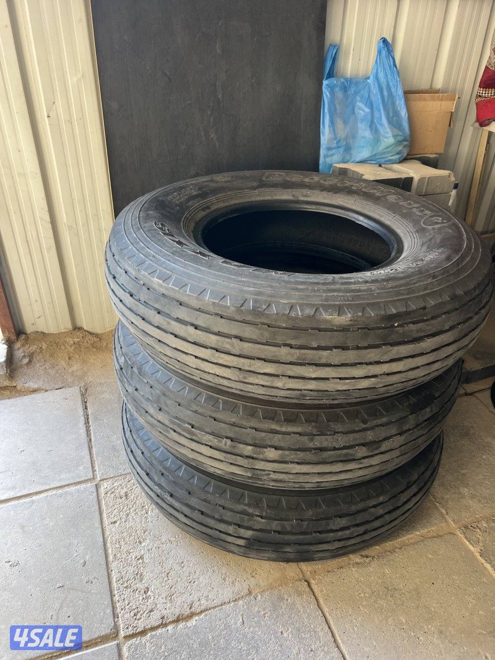 للبيع ثلاثه بوالين ابو جمل نضاف استخدام شهر ونص فقط تاريخ السنه1