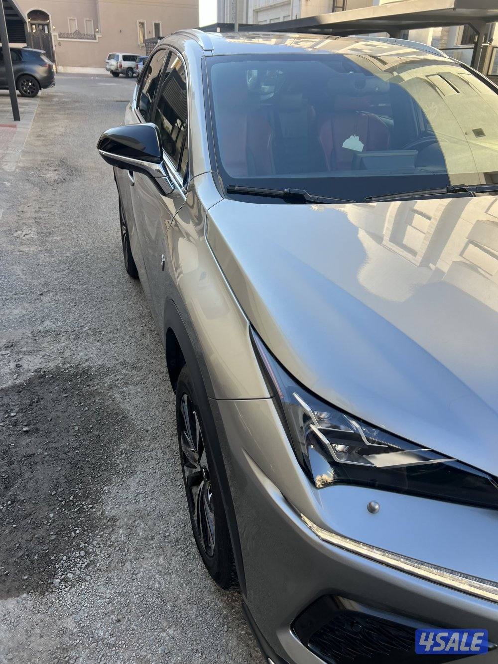للبيع لكزس NX موديل ٢٠٢١1