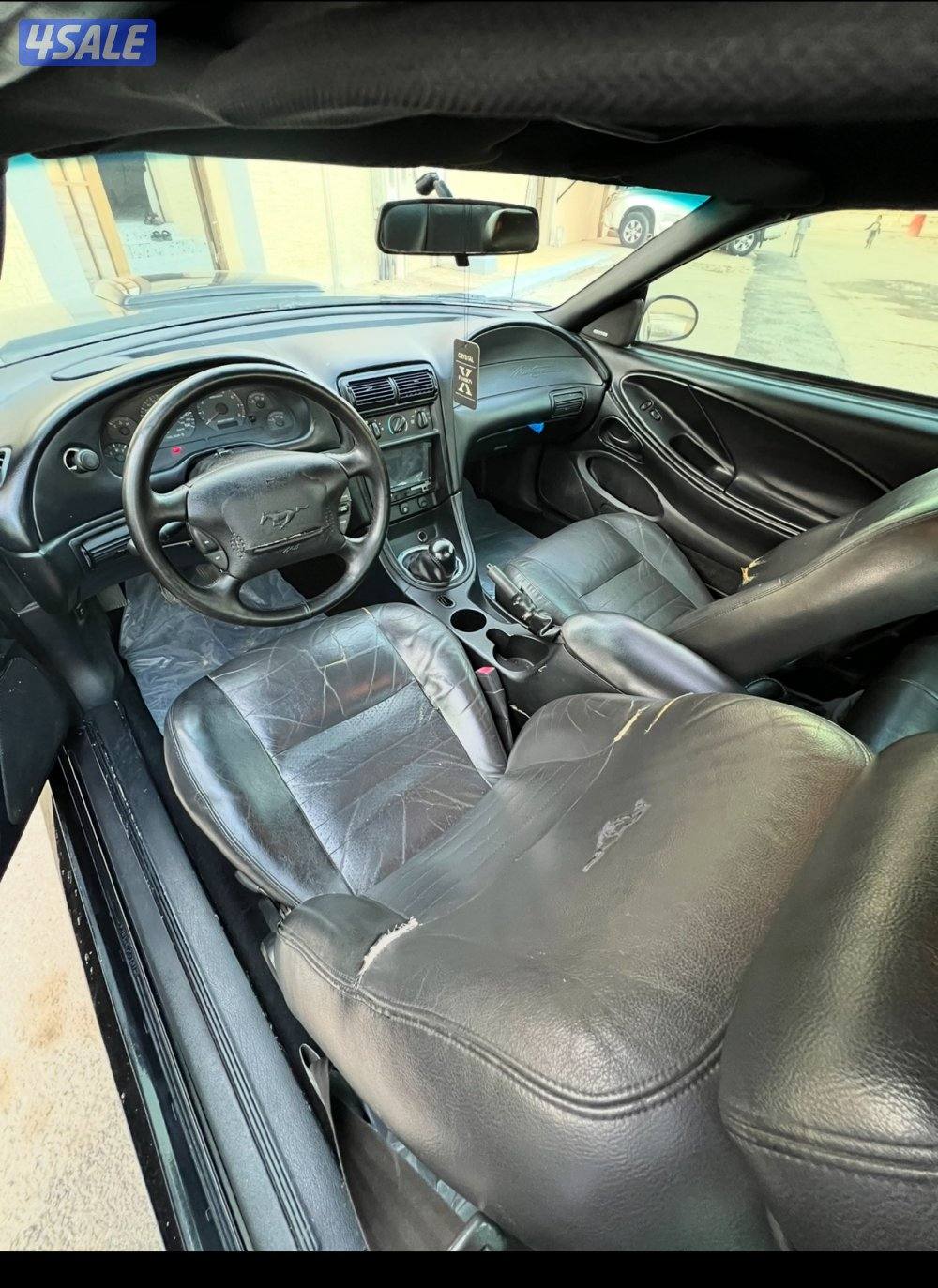 للبيع موستنغ 2003GT  قيرعادي 8 سلندر ماشي 220 كيلو5