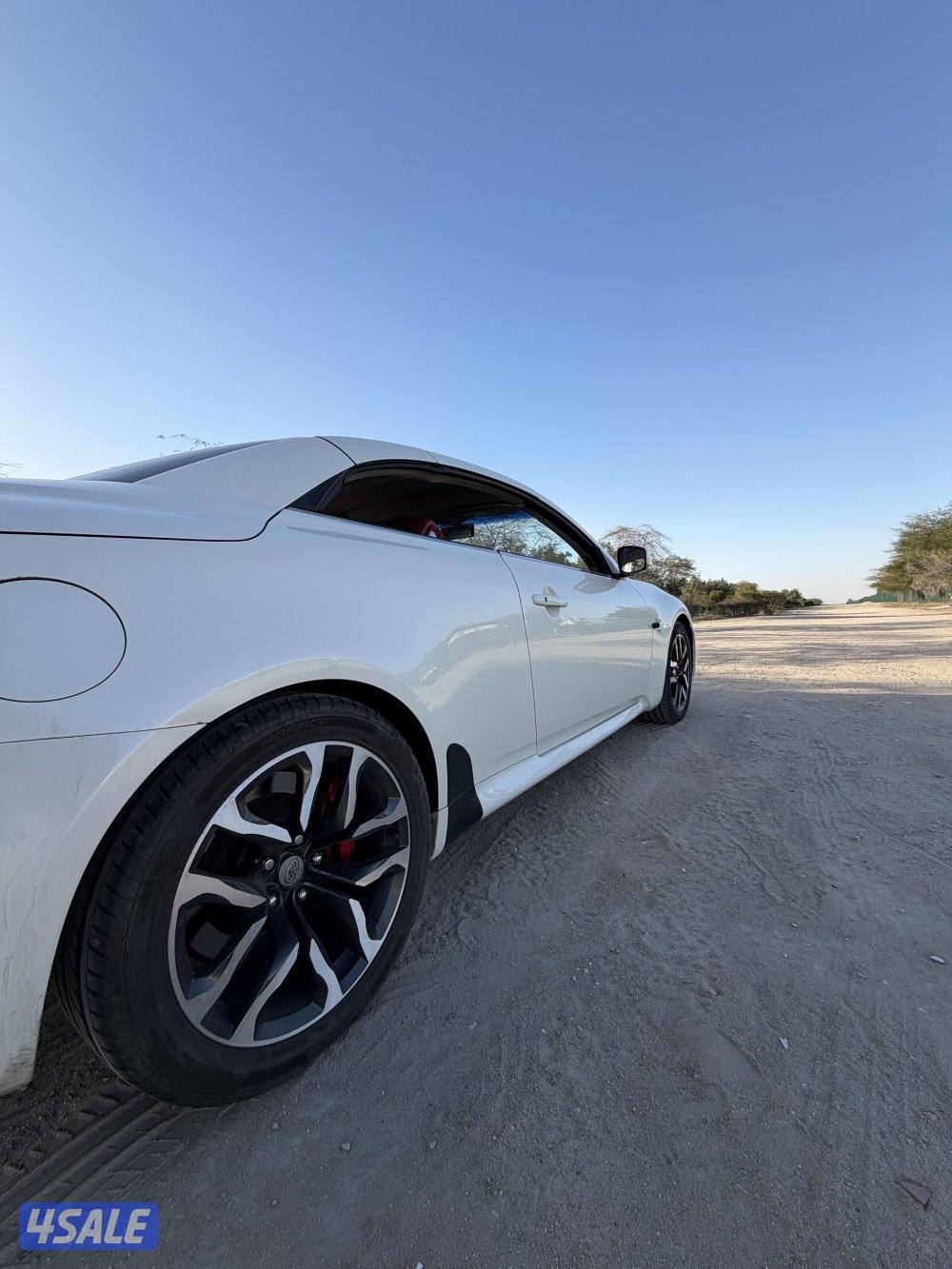 infiniti Q60 convertible 20166