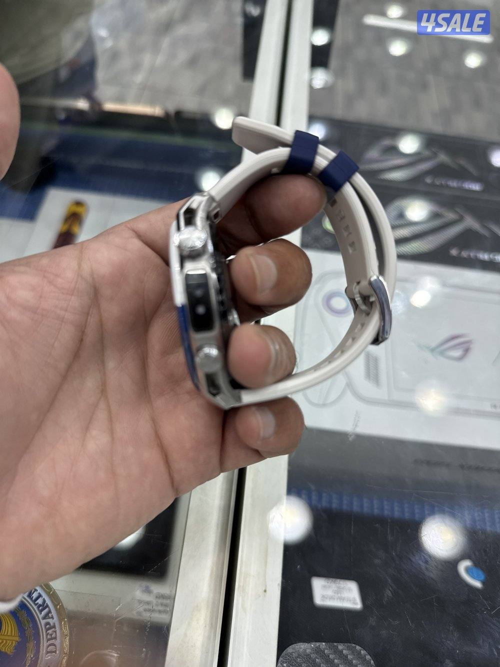 Huawei watch ultimate 22