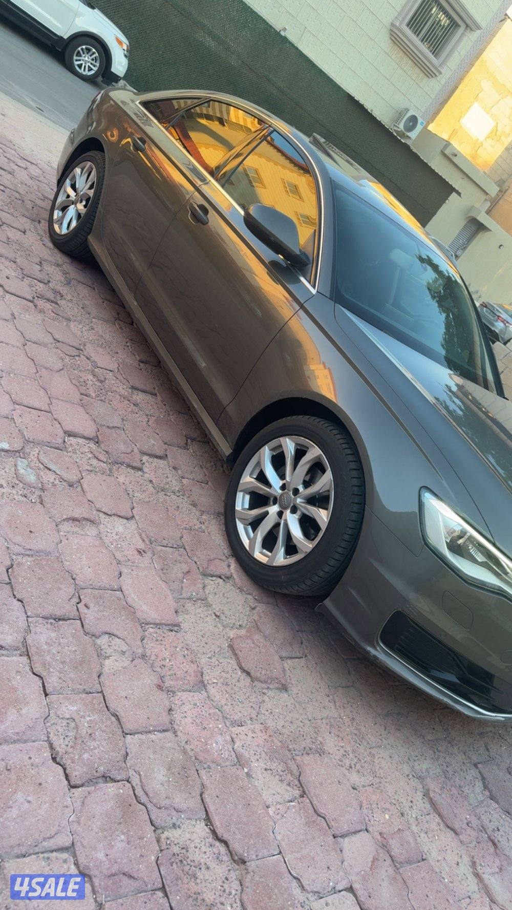 للبيع اودي موديل4سلندر 20166