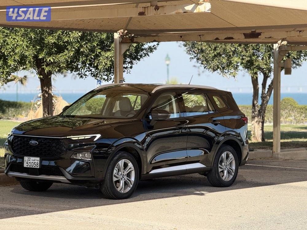 للبيع : فورد عداد : 100 موديل : 20243