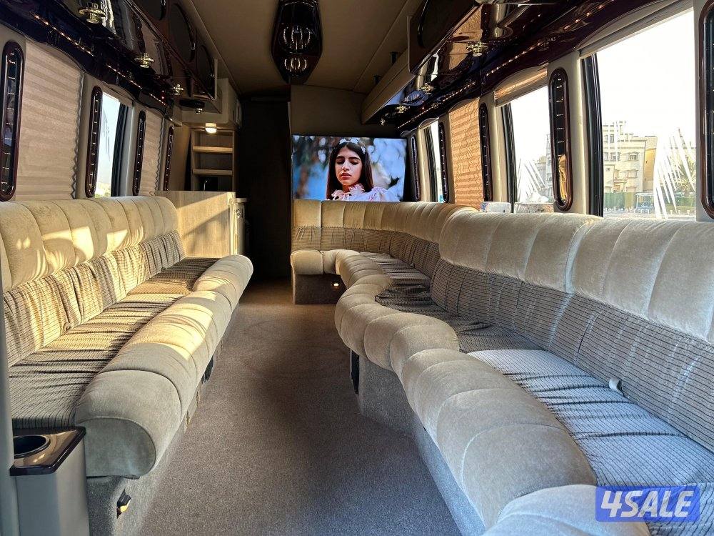 للبيع  كرفان موديل 2006 مكينه 4505