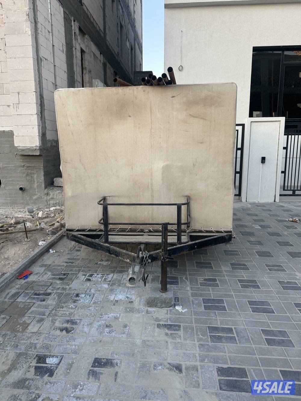 عربانه قلص الطول 3 متر العرض 2 مترين الأرتفاع 2 مترين مع الأغراض0