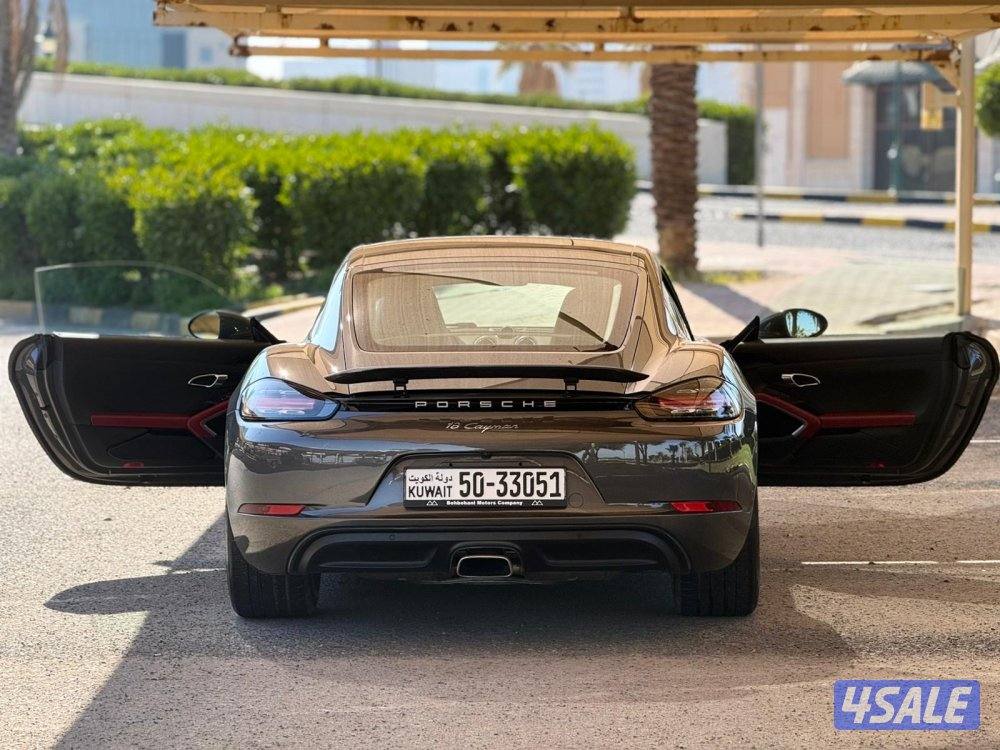 للبيع : بورش كايمان موديل : 2018 عداد : 90 الف7