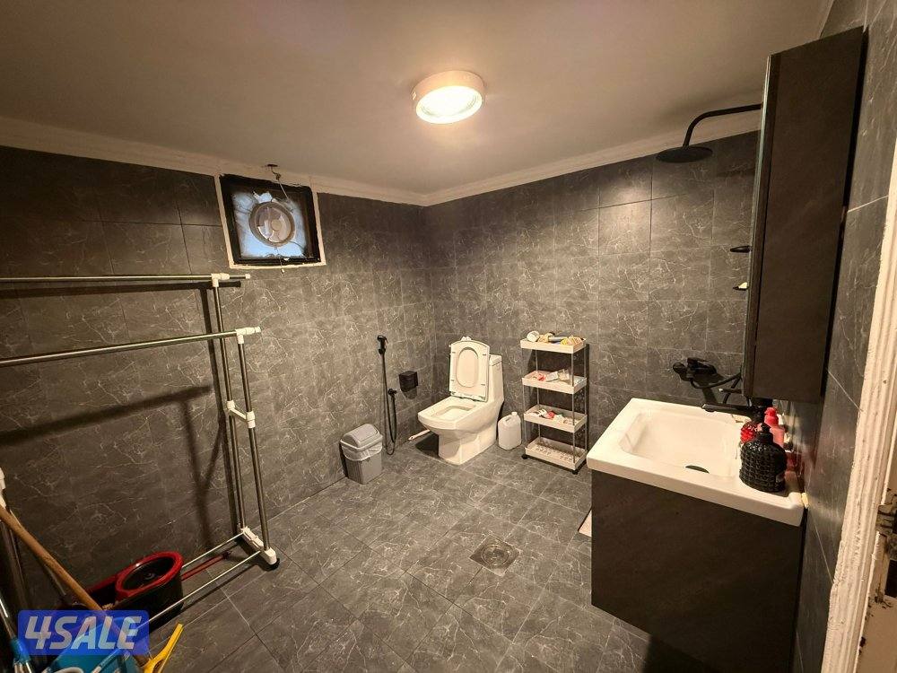 لحق عروضنا شقه سوبر لوكس بميدان حولى مخرج ومدخل سهل للكويتيين والوافدي9