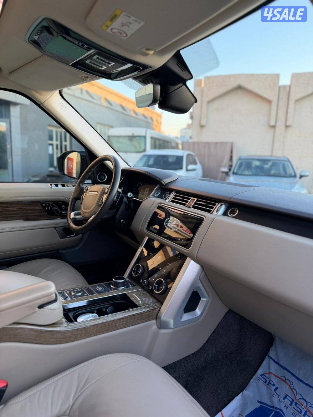 للبيع رنج روفر HSEموديل 201810